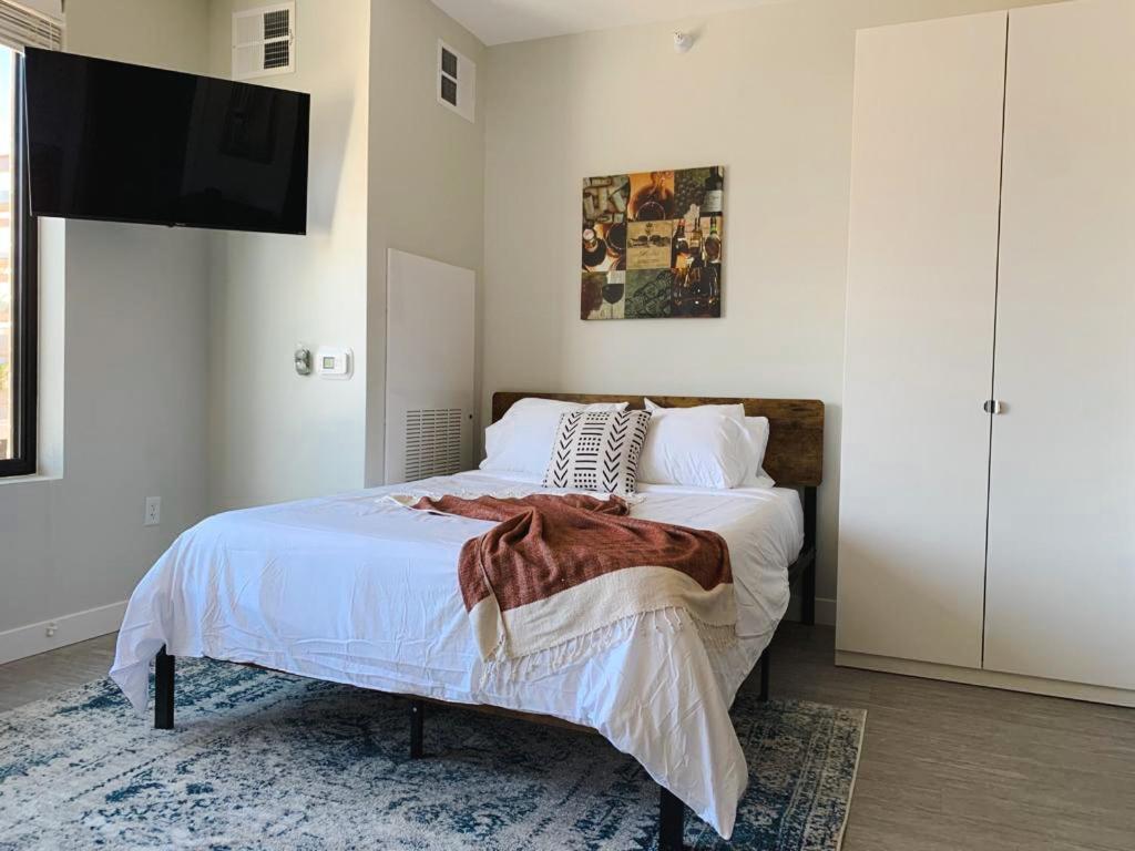 Sleepover Studio Apartments Des Moines Dış mekan fotoğraf