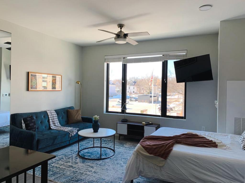 Sleepover Studio Apartments Des Moines Dış mekan fotoğraf