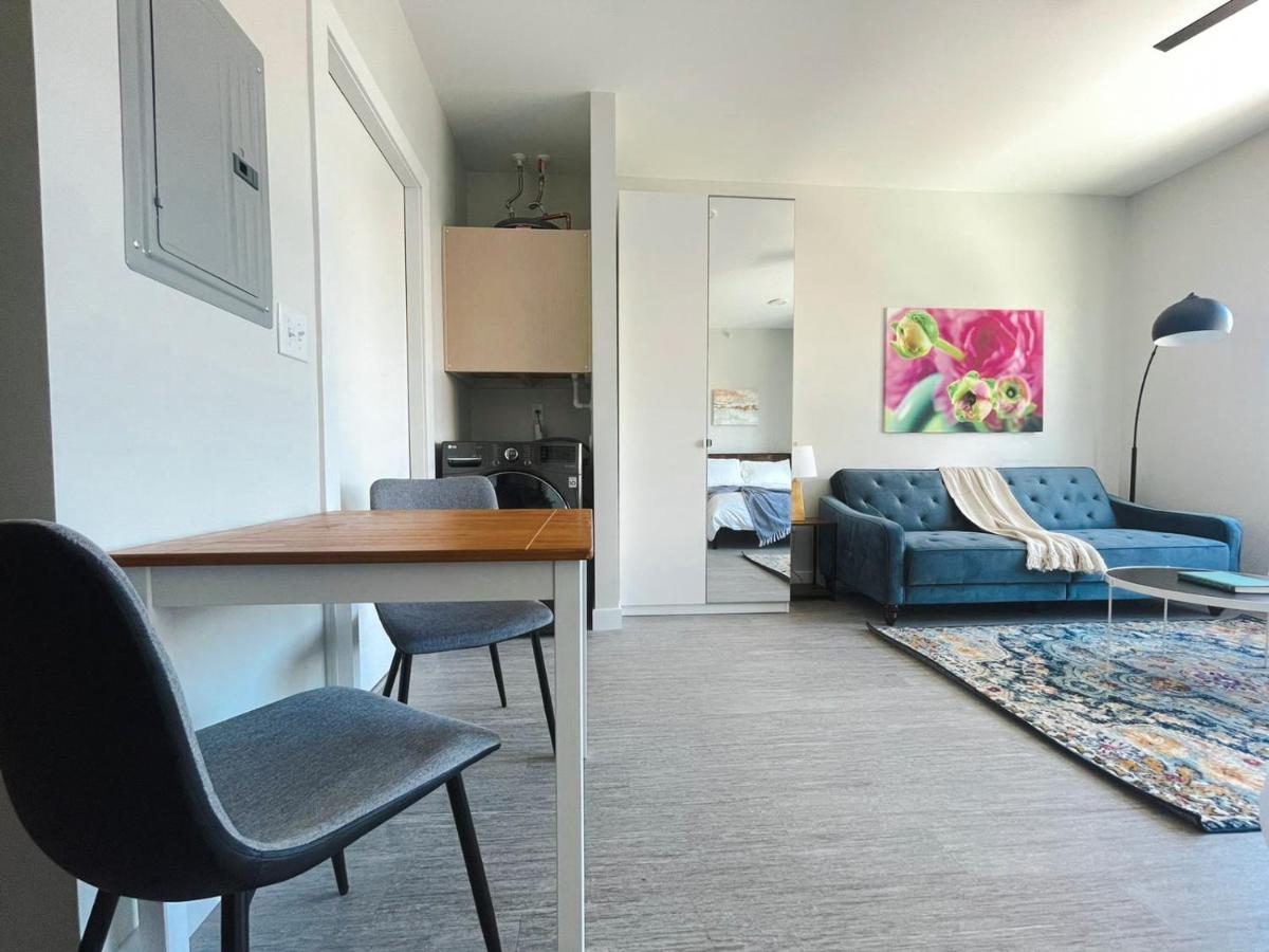 Sleepover Studio Apartments Des Moines Dış mekan fotoğraf
