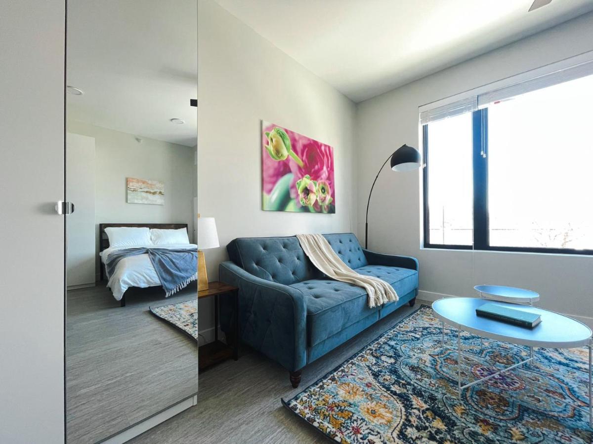 Sleepover Studio Apartments Des Moines Dış mekan fotoğraf