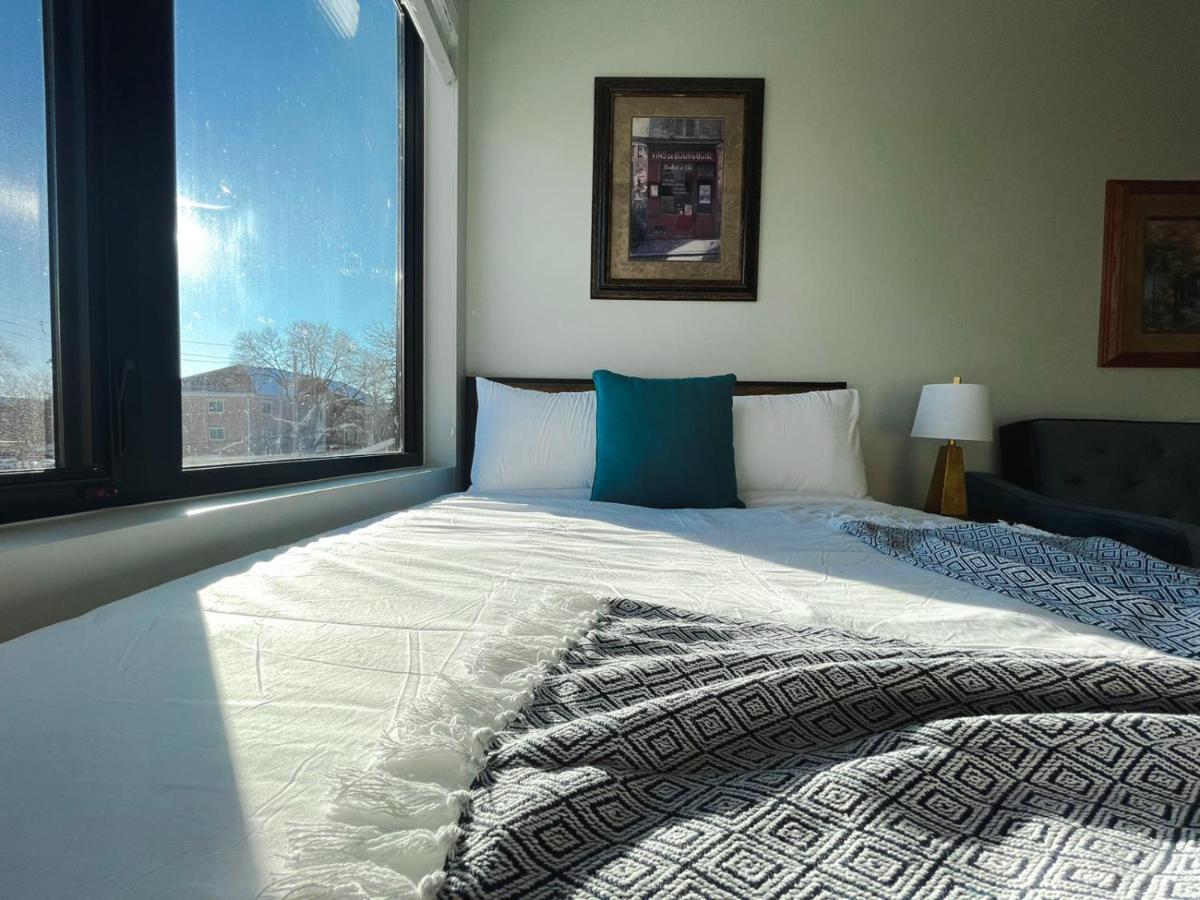 Sleepover Studio Apartments Des Moines Dış mekan fotoğraf