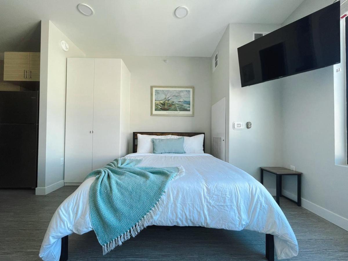 Sleepover Studio Apartments Des Moines Dış mekan fotoğraf